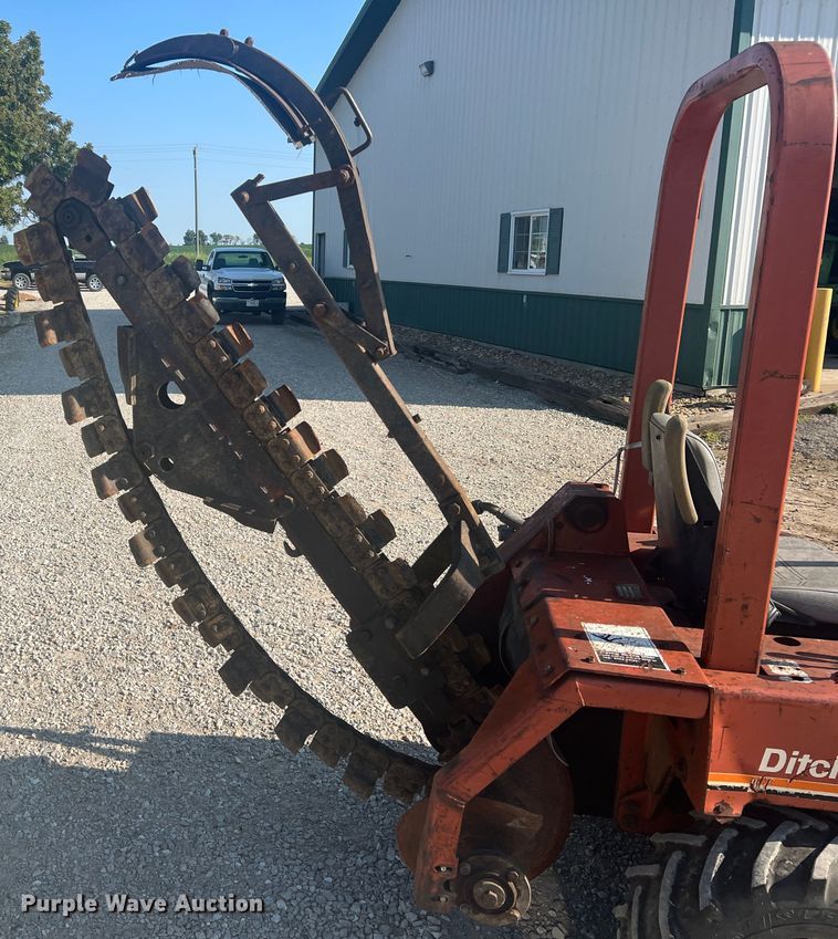 image for item MR9883 1993 Ditch Witch 3500DD  trencher