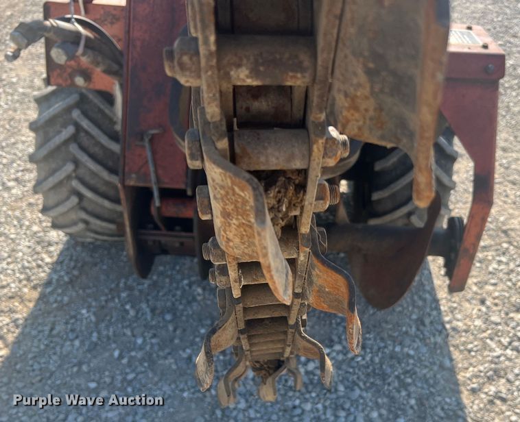 image for item MR9883 1993 Ditch Witch 3500DD  trencher