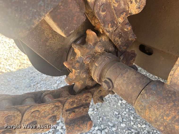 image for item MR9883 1993 Ditch Witch 3500DD  trencher