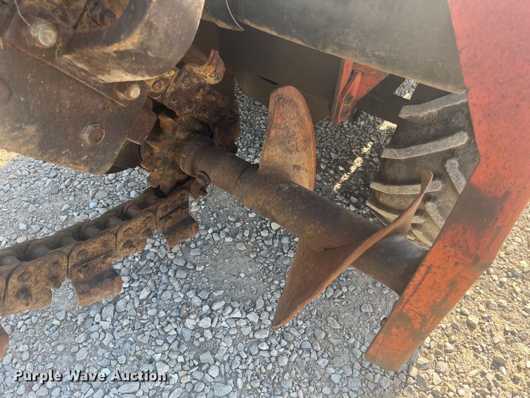 image for item MR9883 1993 Ditch Witch 3500DD  trencher
