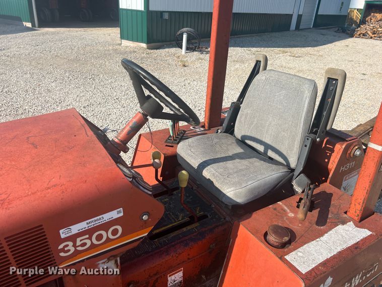 image for item MR9883 1993 Ditch Witch 3500DD  trencher