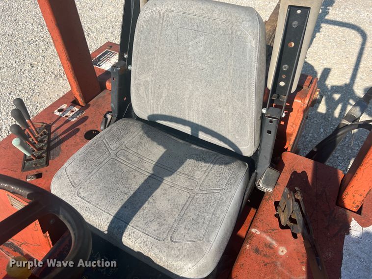 image for item MR9883 1993 Ditch Witch 3500DD  trencher