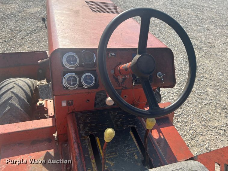 image for item MR9883 1993 Ditch Witch 3500DD  trencher