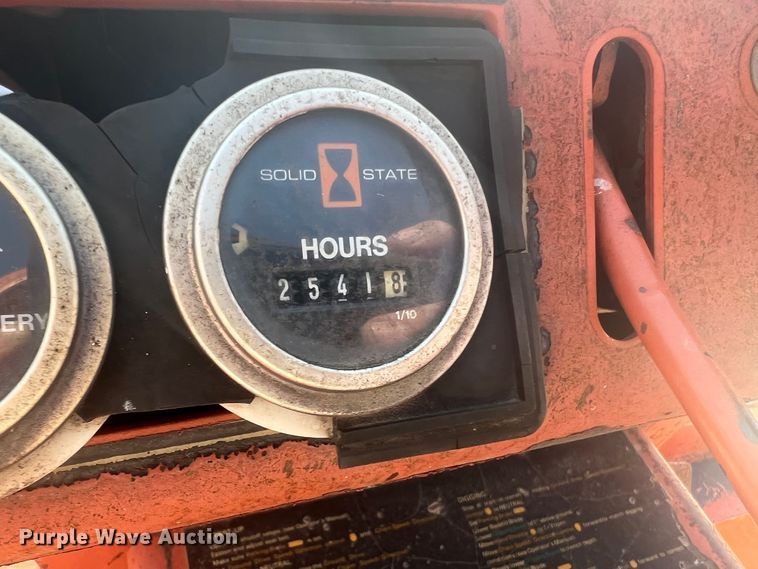 image for item MR9883 1993 Ditch Witch 3500DD  trencher