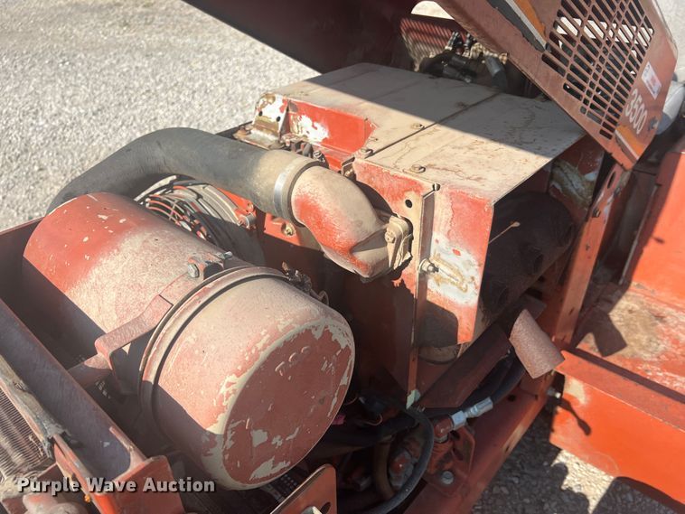 image for item MR9883 1993 Ditch Witch 3500DD  trencher