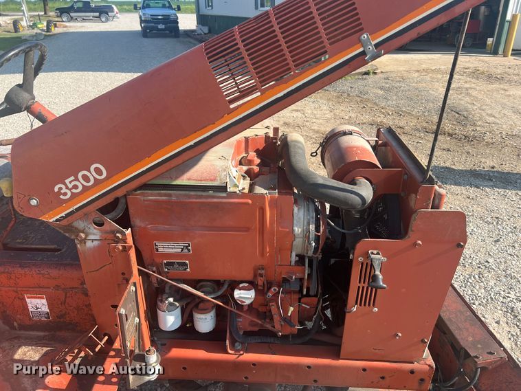 image for item MR9883 1993 Ditch Witch 3500DD  trencher