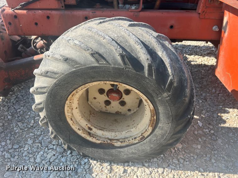 image for item MR9883 1993 Ditch Witch 3500DD  trencher