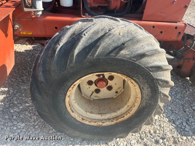 image for item MR9883 1993 Ditch Witch 3500DD  trencher