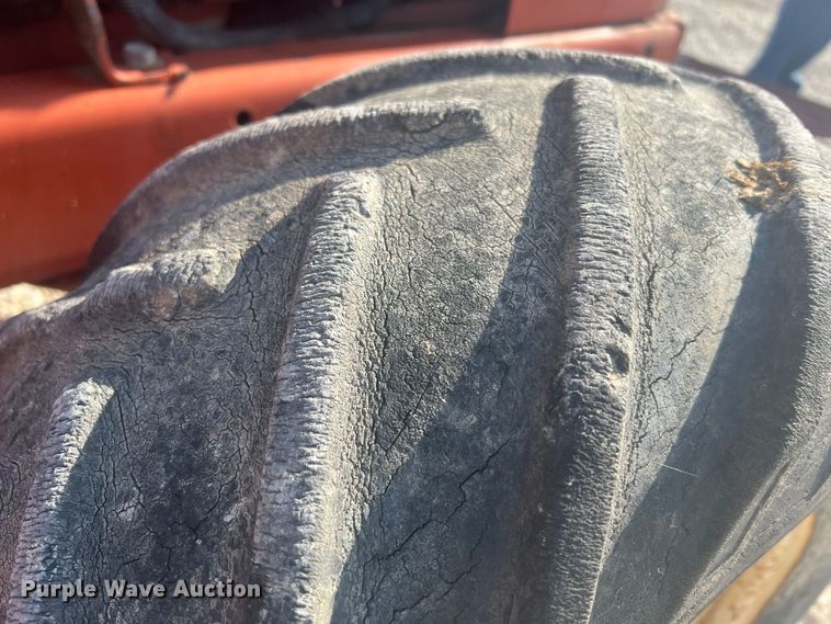 image for item MR9883 1993 Ditch Witch 3500DD  trencher