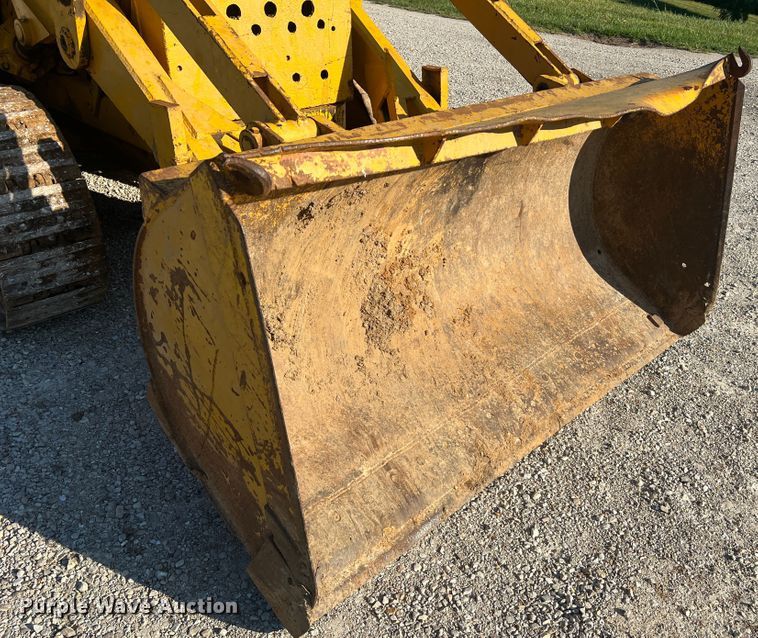 image for item MR9887 Allis Chalmers TS5  track loader