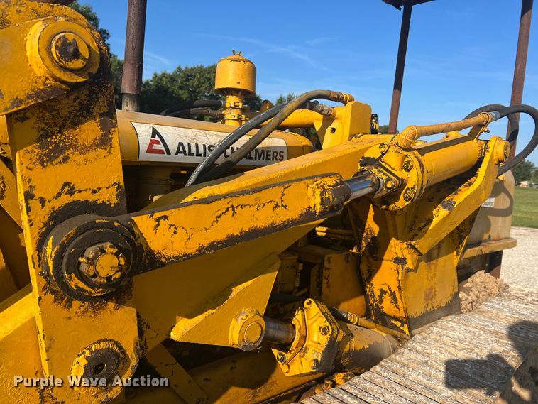 image for item MR9887 Allis Chalmers TS5  track loader
