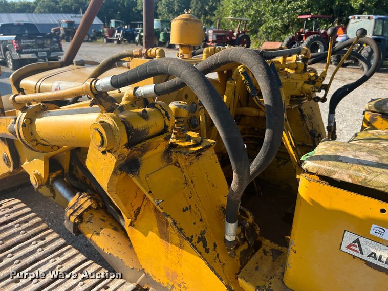 image for item MR9887 Allis Chalmers TS5  track loader