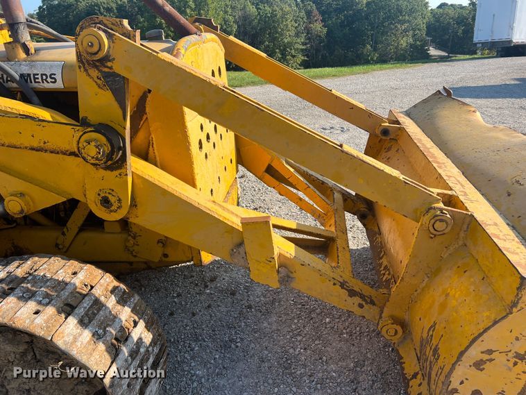 image for item MR9887 Allis Chalmers TS5  track loader