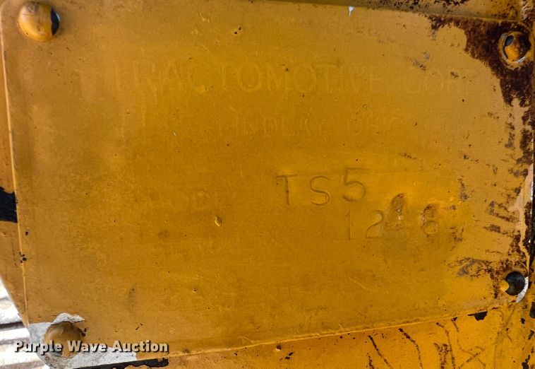 image for item MR9887 Allis Chalmers TS5  track loader