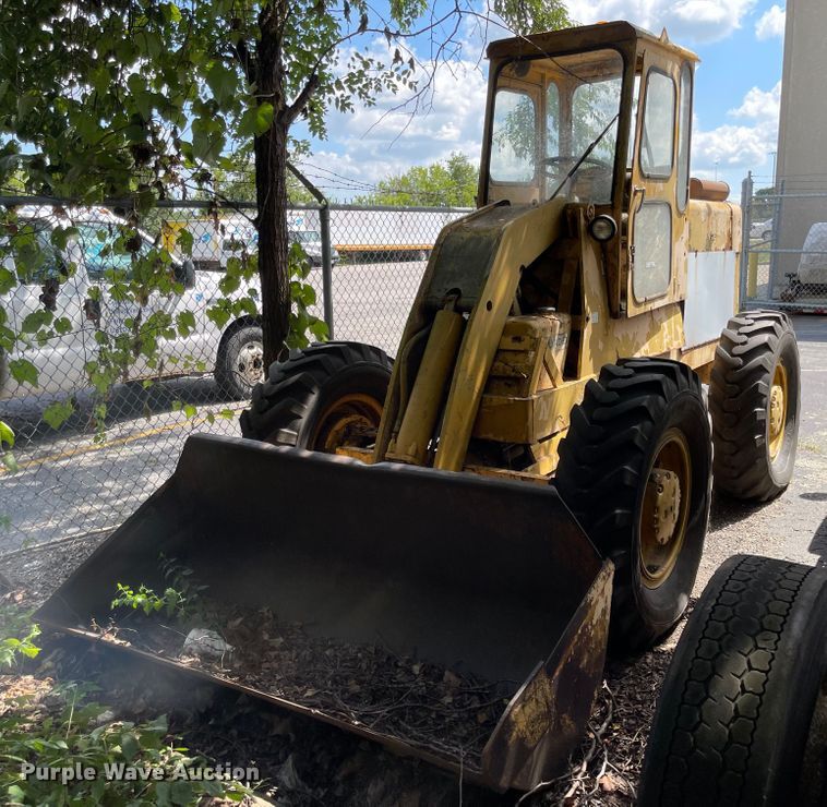 image for item MU9212 Massey Ferguson  wheel loader