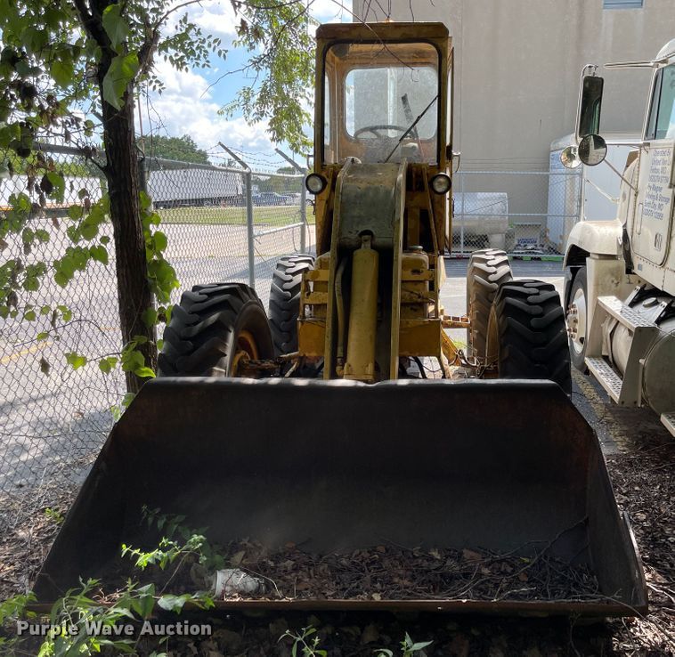 image for item MU9212 Massey Ferguson  wheel loader