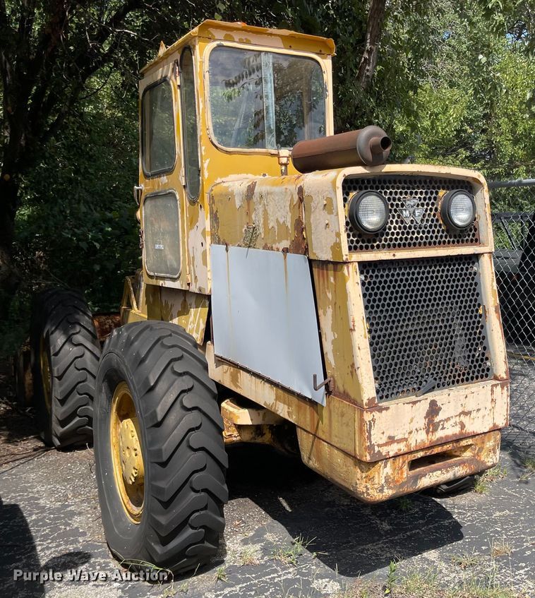 image for item MU9212 Massey Ferguson  wheel loader