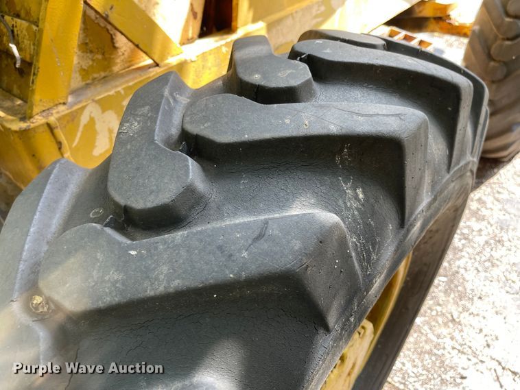 image for item MU9212 Massey Ferguson  wheel loader