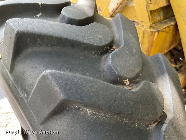 image for item MU9212 Massey Ferguson  wheel loader