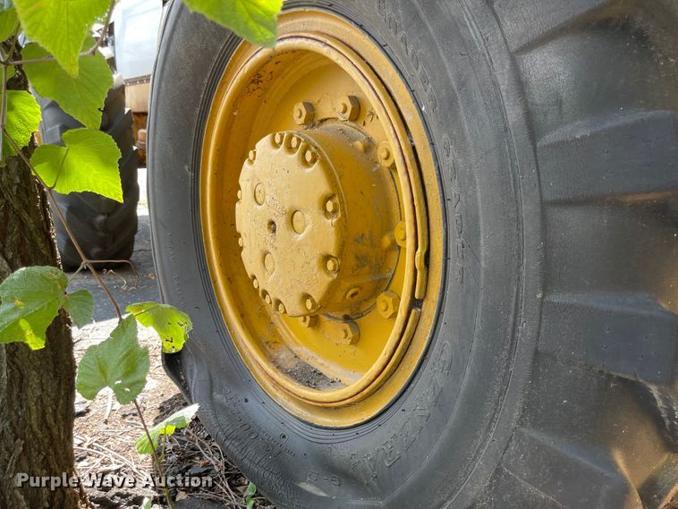 image for item MU9212 Massey Ferguson  wheel loader