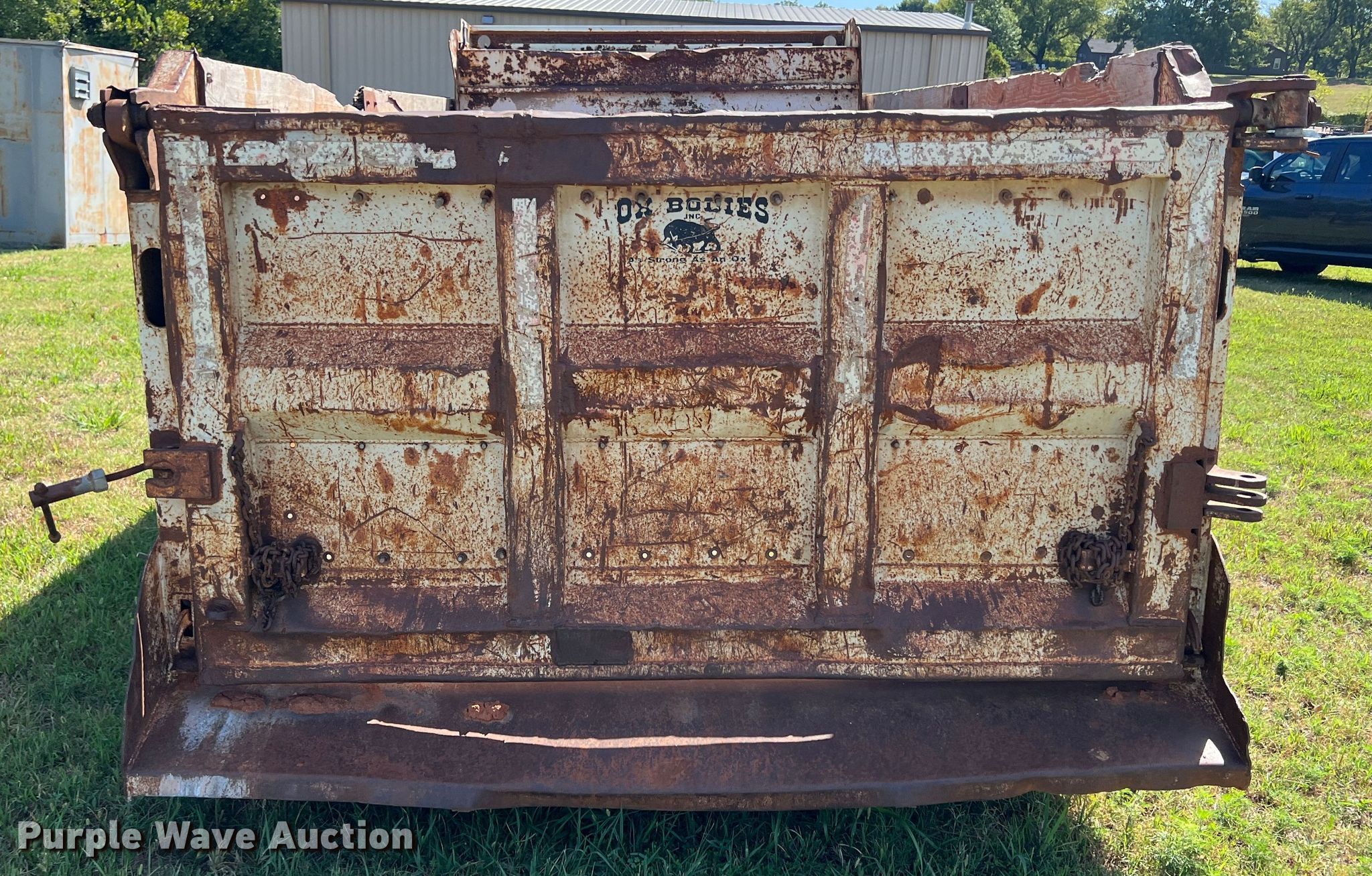 Ox Bodies dump bed in Independence, KS Item IA9097 sold Purple Wave