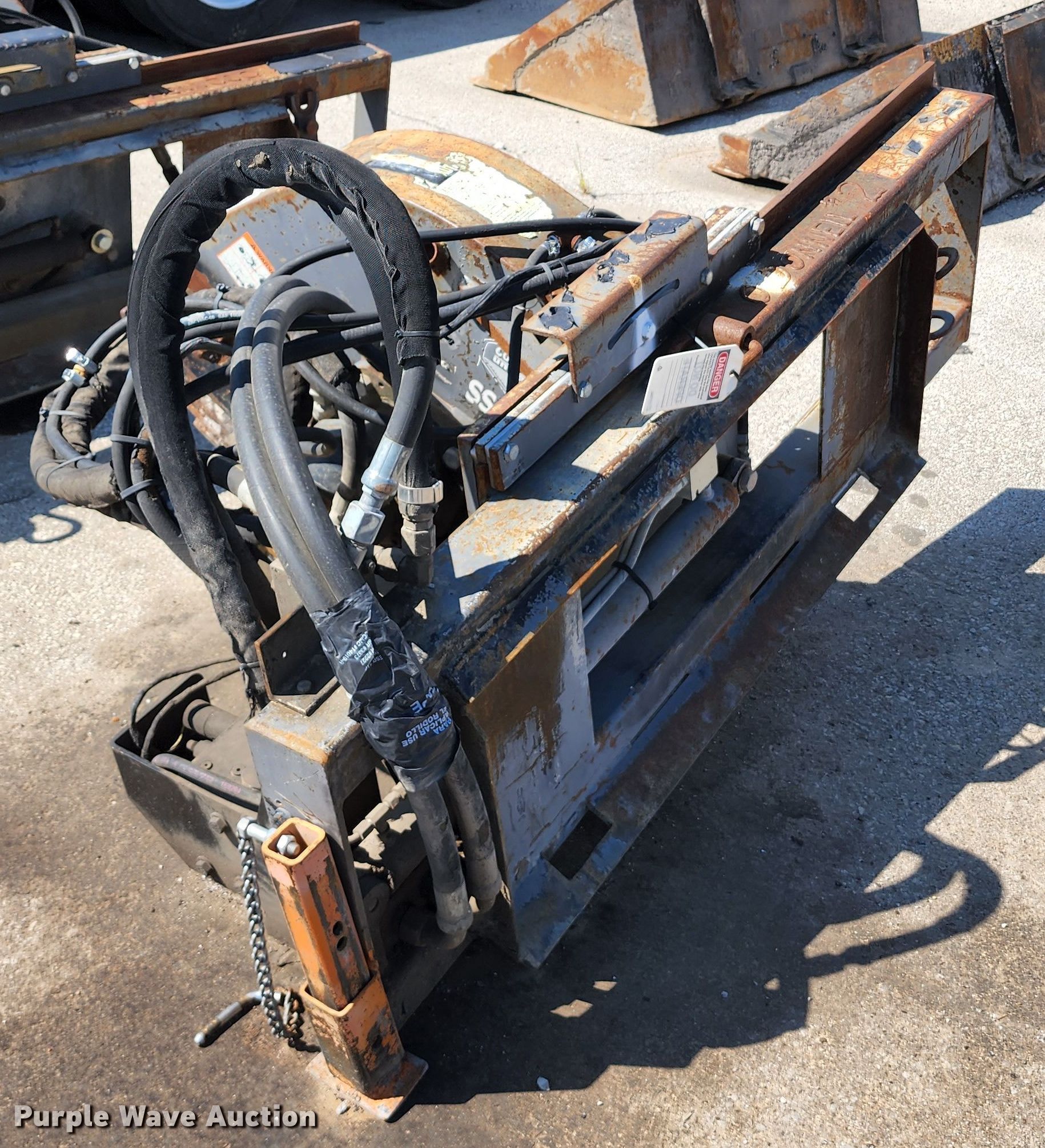 Coneqtec SSG9 skid steer concrete saw in Overland Park, KS Item