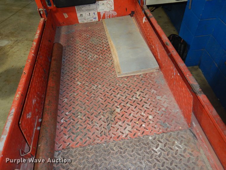 image for item DB7779 2007 Skyjack SJIII 3219  scissor lift