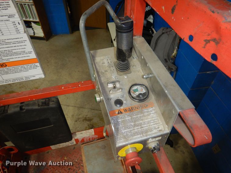 image for item DB7779 2007 Skyjack SJIII 3219  scissor lift