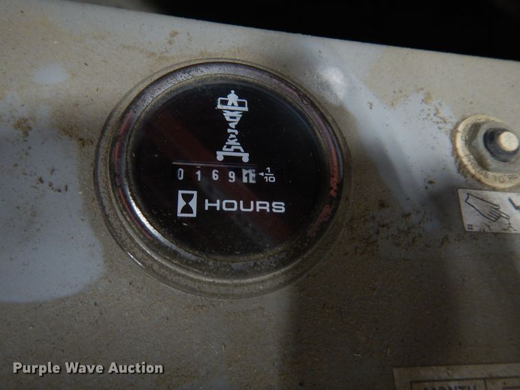 image for item DB7779 2007 Skyjack SJIII 3219  scissor lift