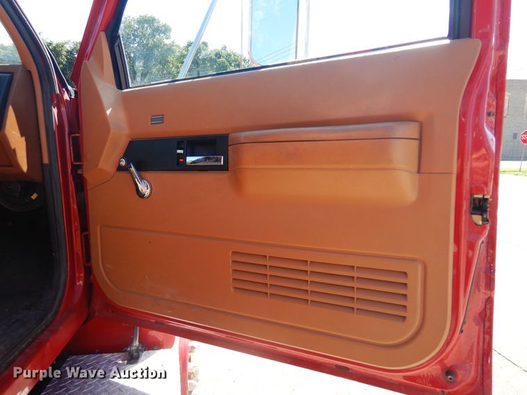 image for item DB7862 1991 Chevrolet Kodiak  pumper fire truck