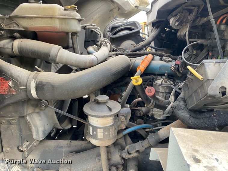 image for item DK6471 2006 International 7400  sewer jetter truck