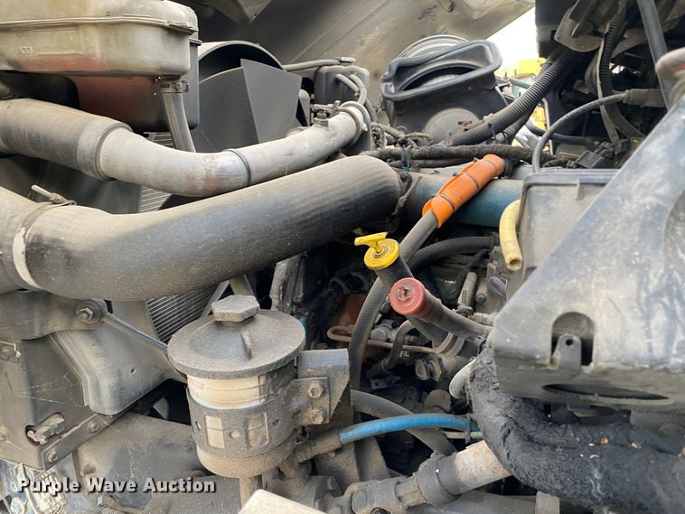 image for item DK6471 2006 International 7400  sewer jetter truck