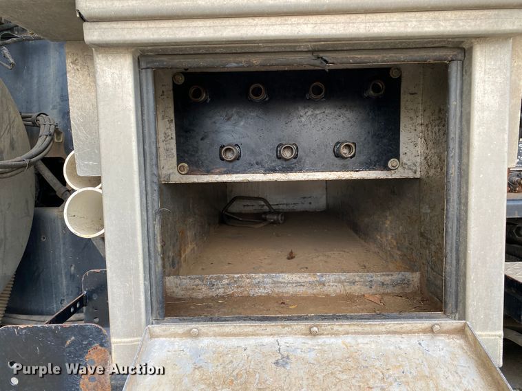 image for item DK6471 2006 International 7400  sewer jetter truck