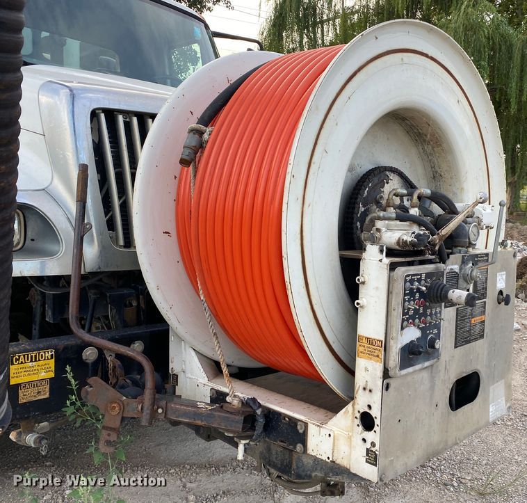 image for item DK6471 2006 International 7400  sewer jetter truck