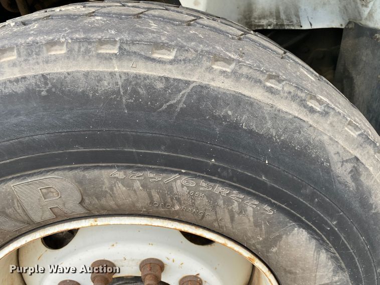 image for item DK6471 2006 International 7400  sewer jetter truck