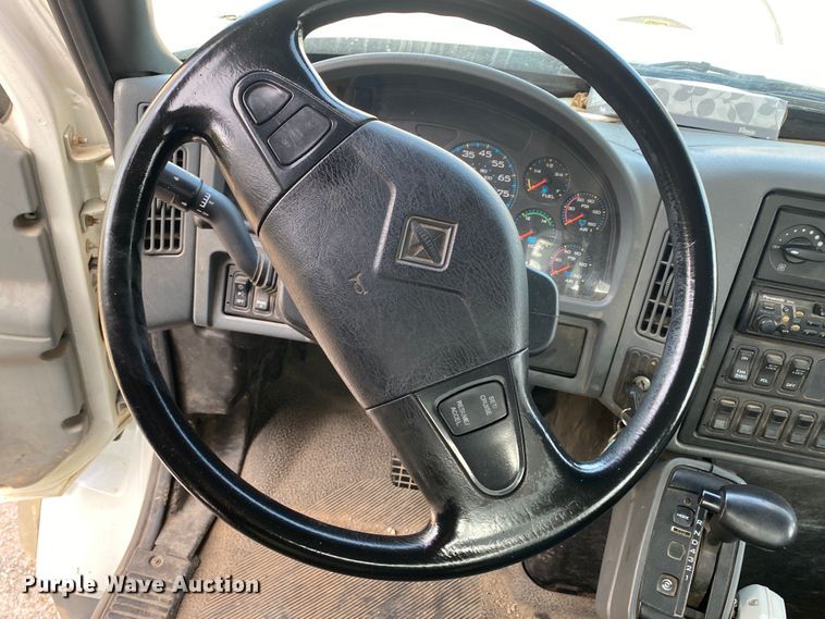 image for item DK6472 2003 International 7400  sewer jetter truck