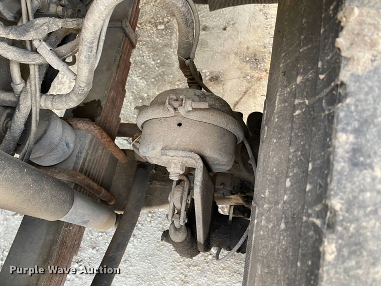 image for item DK6472 2003 International 7400  sewer jetter truck