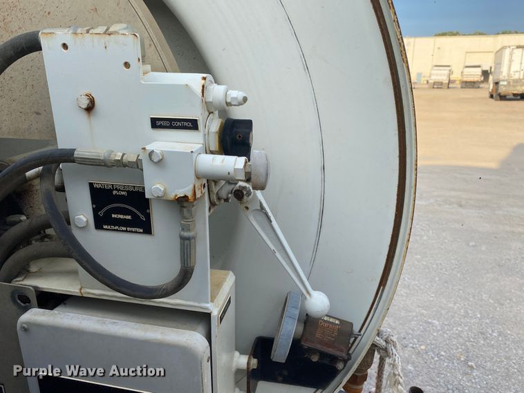 image for item DK6472 2003 International 7400  sewer jetter truck