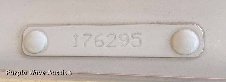 image for item DK7029 2013 Peterbilt 320  refuse truck