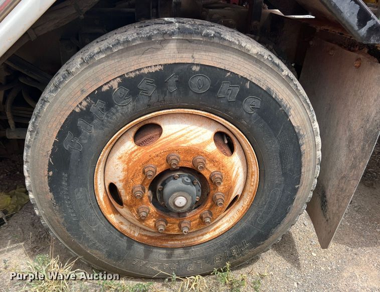 image for item DK7030 2009 Peterbilt 320  refuse truck