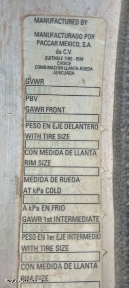 image for item DK7031 2013 Peterbilt 320  refuse truck