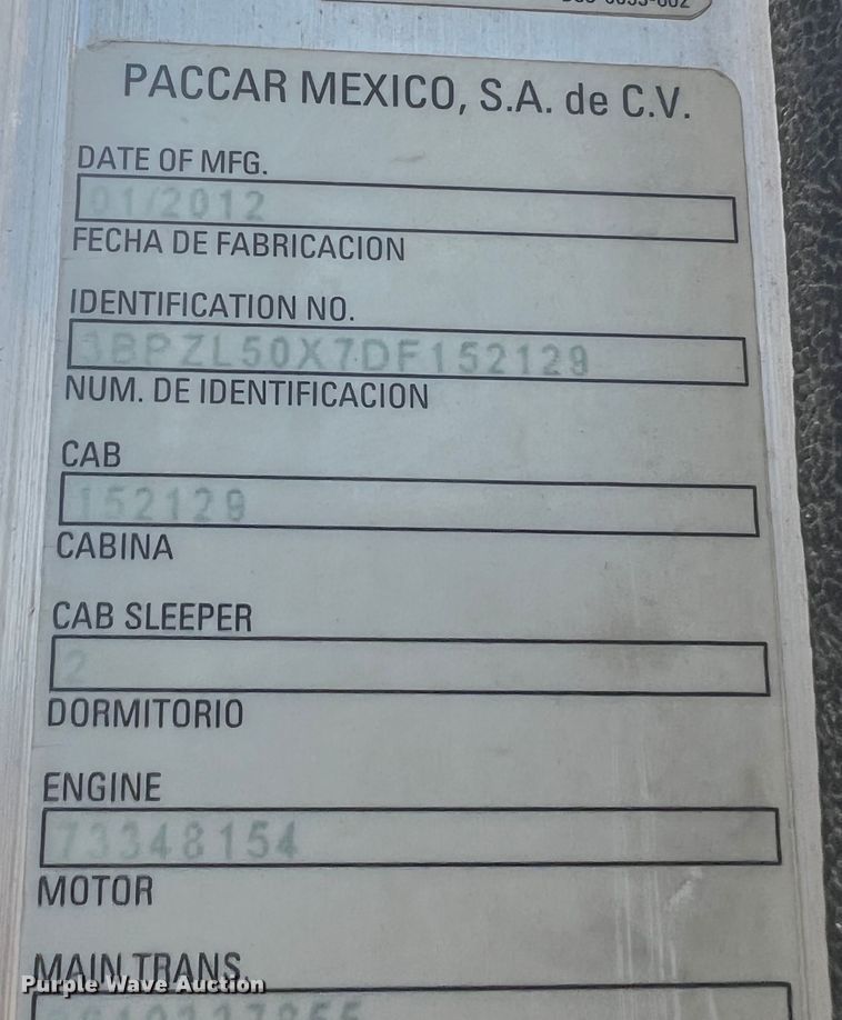 image for item DK7031 2013 Peterbilt 320  refuse truck