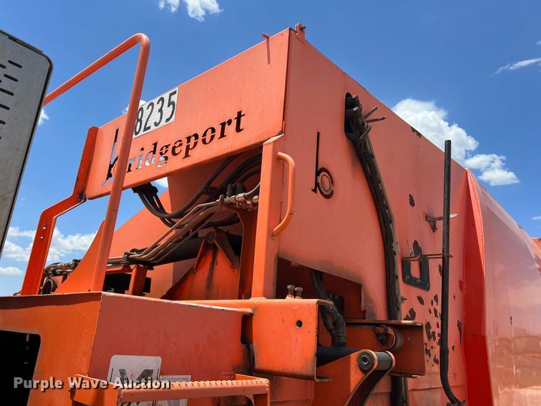 image for item DK7032 2012 Peterbilt 320  refuse truck