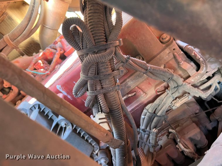 image for item DK7033 2009 Peterbilt 320  refuse truck