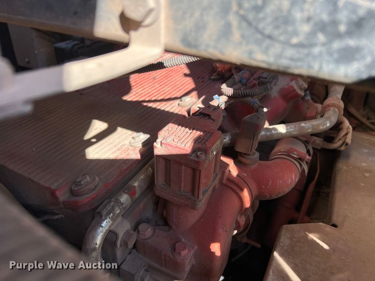 image for item DK7033 2009 Peterbilt 320  refuse truck