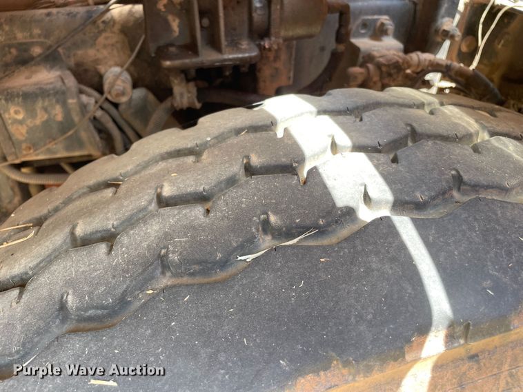 image for item DK7034 2009 Peterbilt 320  refuse truck