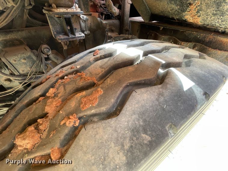 image for item DK7036 2009 Peterbilt 320  refuse truck