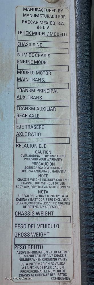 image for item DK7036 2009 Peterbilt 320  refuse truck