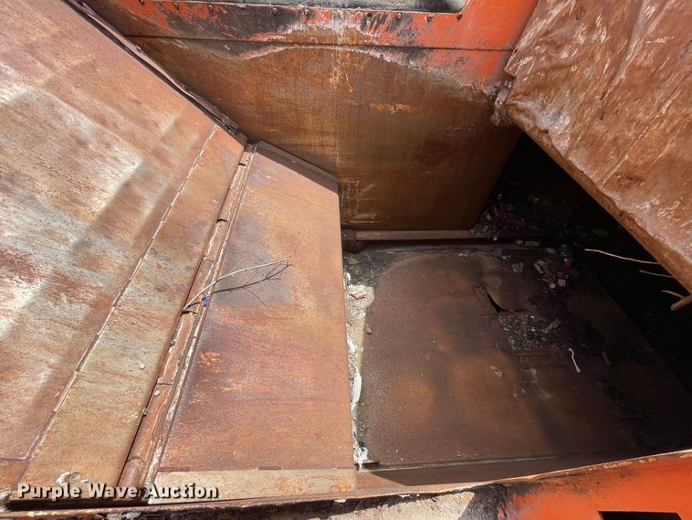 image for item DK7037 2009 Peterbilt 320  refuse truck