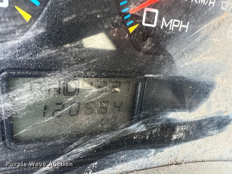 image for item DK7038 2006 International 7400  refuse truck